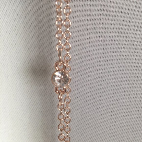 🥳🎉HP🎉🥳Guess Rose Gold Ball Pendant, 24" Chain with Lobster Clasp - Picture 3 of 6